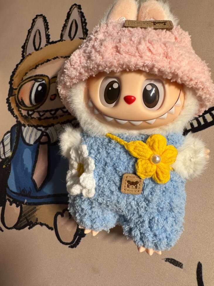 Labubu Clothes - Hand-Crocheted Suit for 17CM Doll - Image 9
