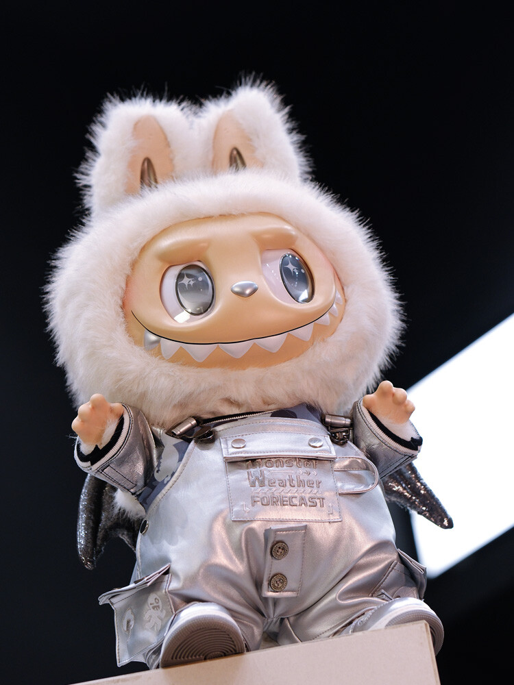 Labubu clothes - Sunny Angel Silver Leather Suit - Image 2