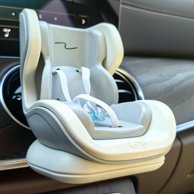 Car Seat for Labubu - Image 7