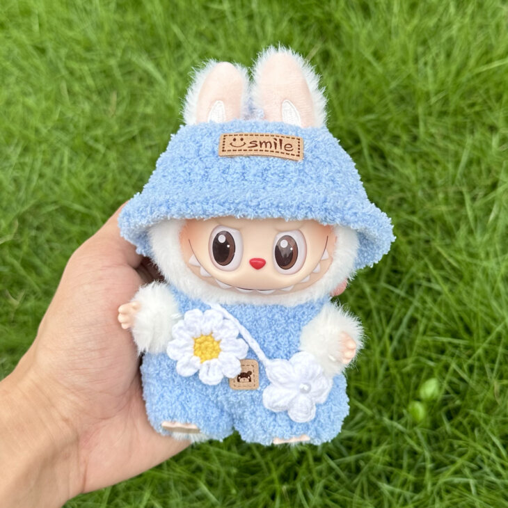 Labubu Clothes - Hand-Crocheted Suit for 17CM Doll - Image 6