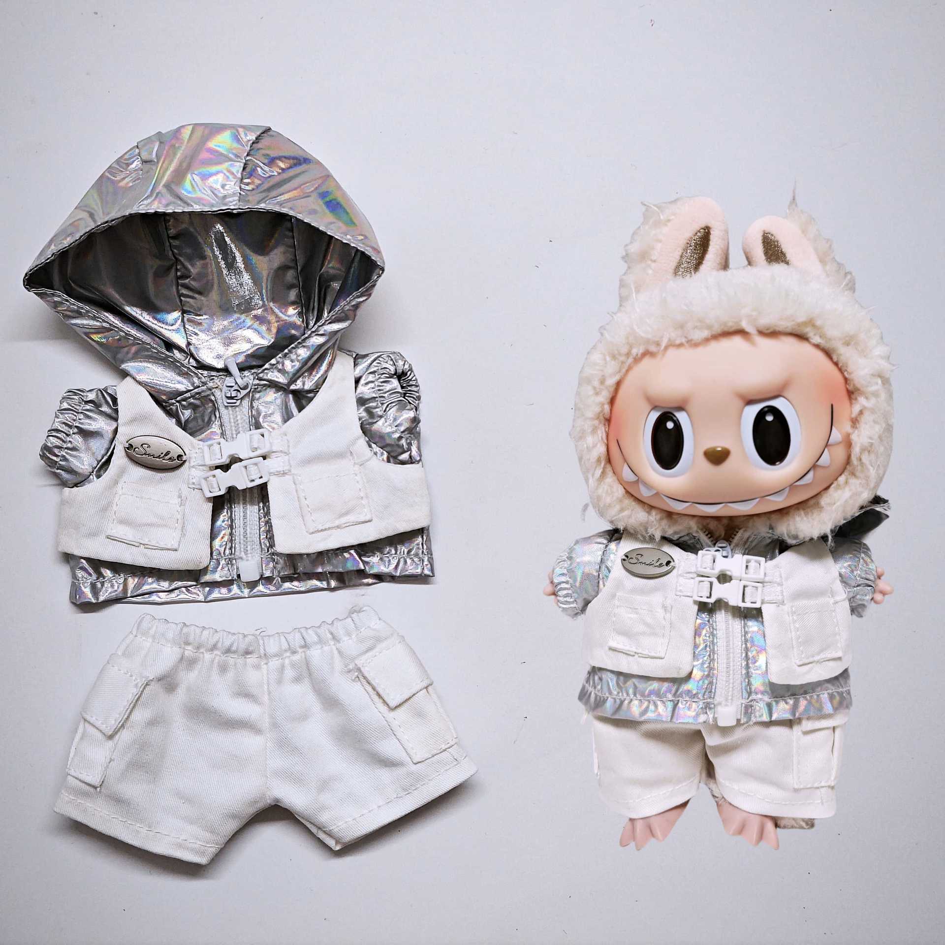 Labubu Clothes - Silver Trench Coat Suit for 17CM Doll - Image 5